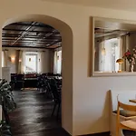 Wallerei Otel *